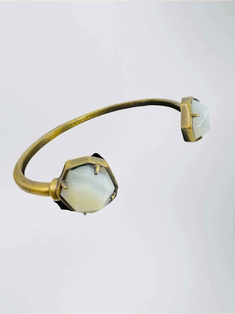 Kendra Scott Brinkley Cuff Bracelet White Banded Agate Antique Brass Color 6.5”